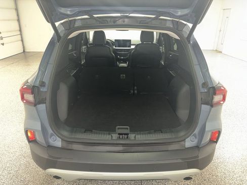 Used 2025 Ford Escape Platinum image 29