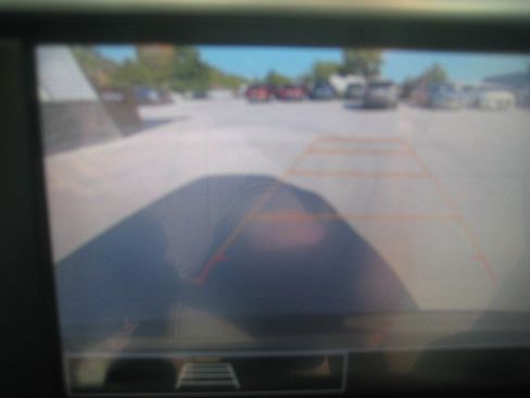 Used 2021 GMC Acadia SLE w/ LPO, Cargo Package image 26