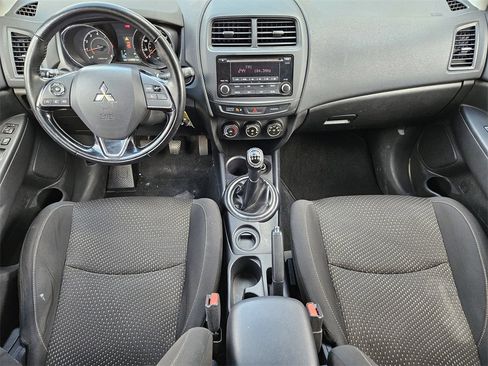 Used 2016 Mitsubishi Outlander Sport ES image 25