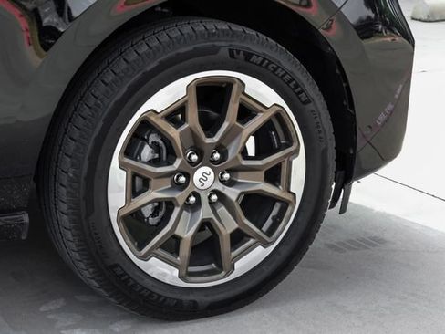 Used 2025 Ford Expedition King Ranch AWD/4WD image 67