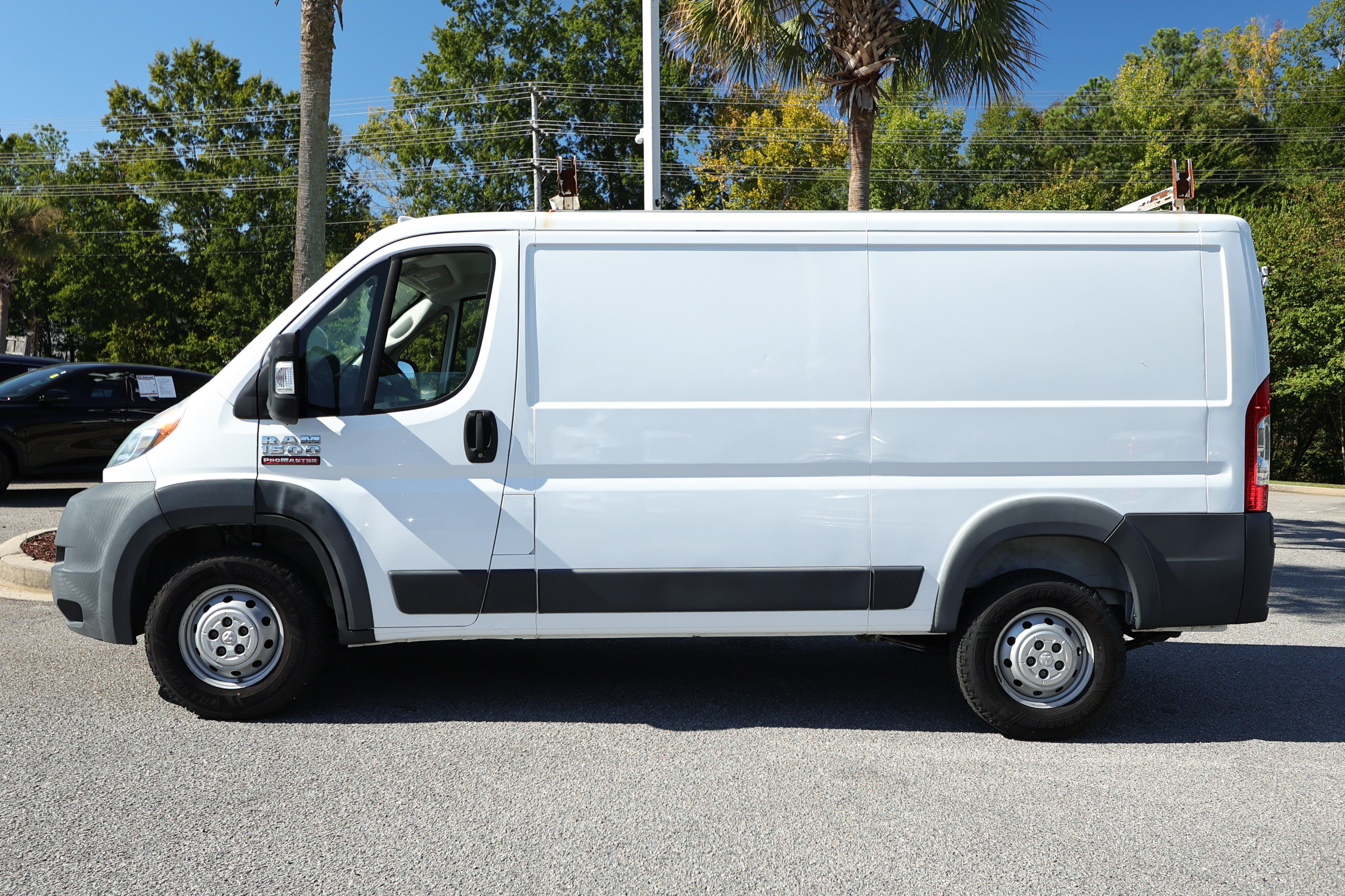 Used 2018 RAM ProMaster 1500 FWD image 12