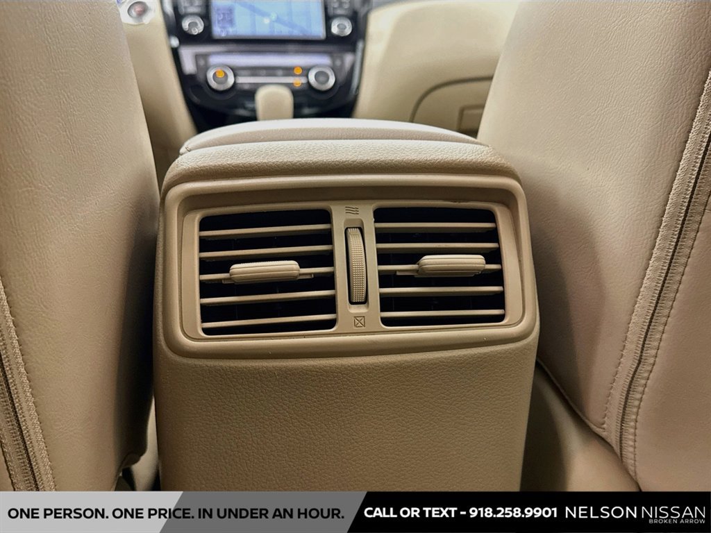 Used 2015 Nissan Rogue SL w/ SL Premium Package AWD/4WD image 27