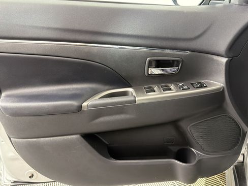 Used 2024 Mitsubishi Outlander Sport AWD image 12