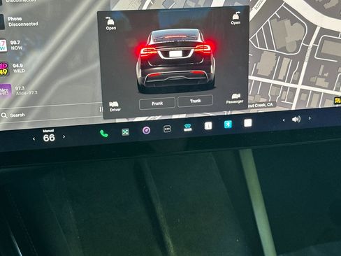 Used 2024 Tesla Model X AWD/4WD image 23