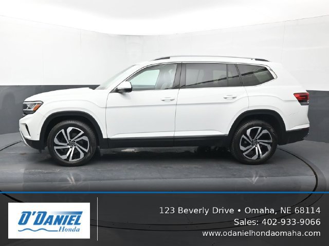 Used 2021 Volkswagen Atlas SEL Premium AWD/4WD image 2