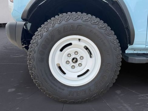 Used 2024 Ford Bronco Heritage Edition AWD/4WD image 14