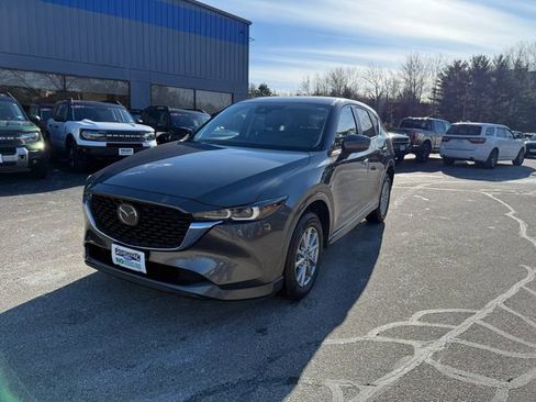 Used 2024 MAZDA CX-5 AWD 2.5 S w/ Select Package image 14