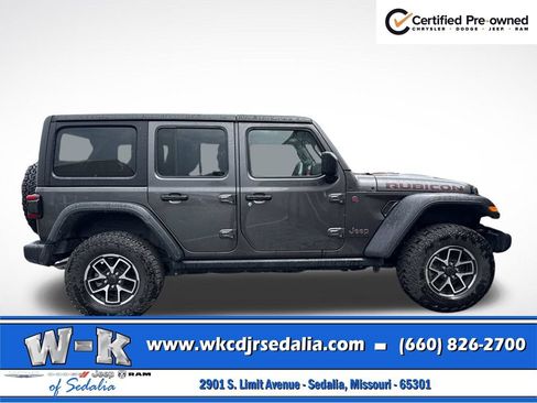 Certified 2025 Jeep Wrangler Unlimited Rubicon AWD/4WD image 7