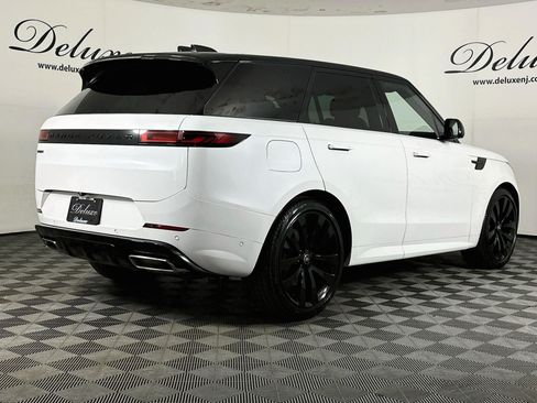 Used 2024 Land Rover Range Rover Sport Dynamic SE AWD/4WD image 6