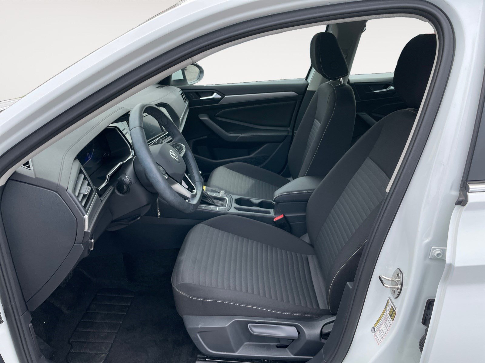 Used 2024 Volkswagen Jetta S FWD image 14
