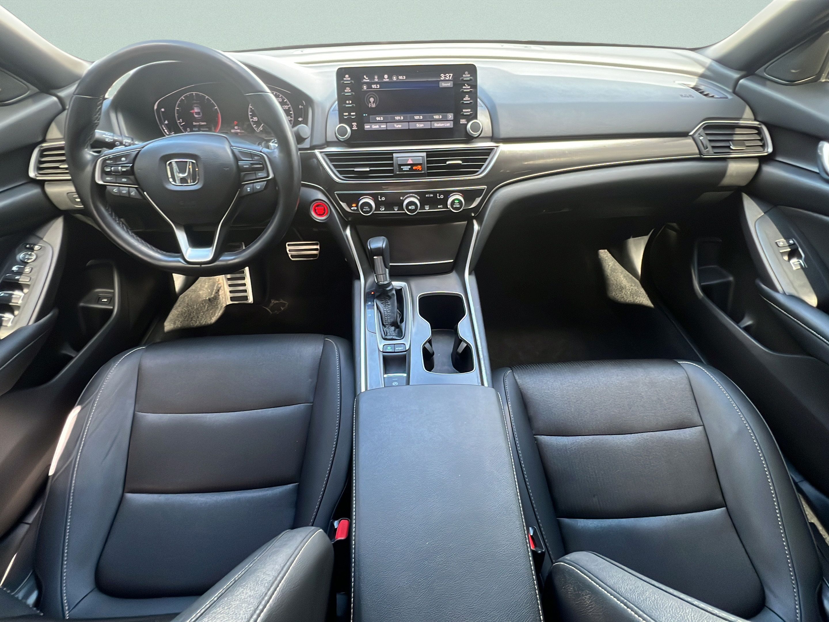 Used 2019 Honda Accord Sport image 13