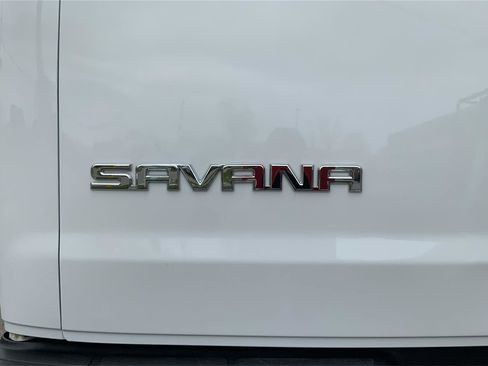 Used 2024 GMC Savana 2500 w/ Driver Convenience Package image 22
