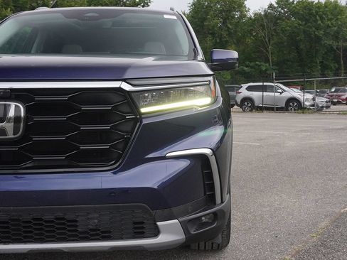 Used 2023 Honda Pilot Elite image 19