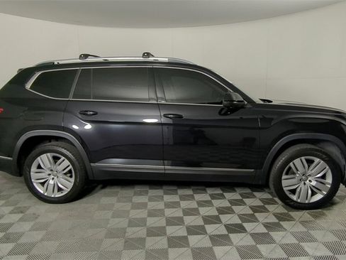 Used 2019 Volkswagen Atlas SEL Premium image 4
