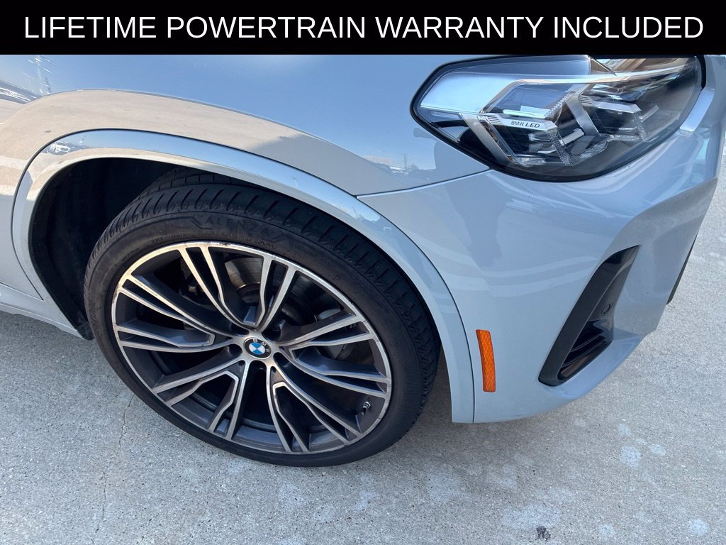 Used 2022 BMW X3 xDrive30i w/ M Sport Package AWD/4WD image 4
