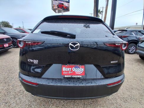 New 2026 MAZDA CX-30 AWD 2.5 S w/ Select Sport Pkg image 6
