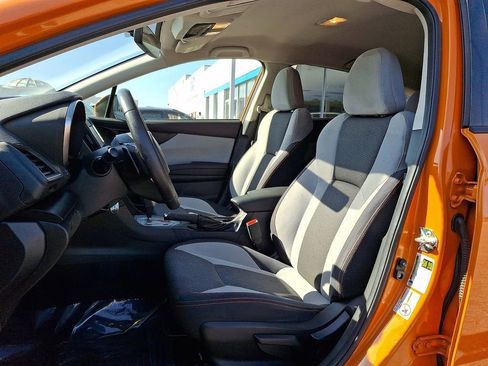 Used 2018 Subaru Crosstrek 2.0i Premium AWD/4WD image 13