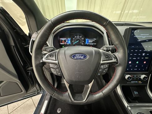 Used 2024 Ford Edge ST-Line AWD/4WD image 26