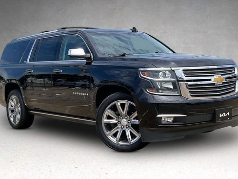 Used 2016 Chevrolet Suburban LTZ RWD image 20