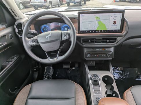 Used 2025 Ford Bronco Sport Outer Banks w/ Outer Banks Tech Package+ image 31