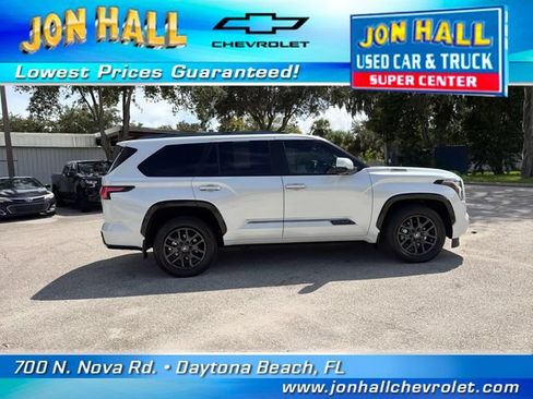 Used 2025 Toyota Sequoia Platinum AWD/4WD image 14