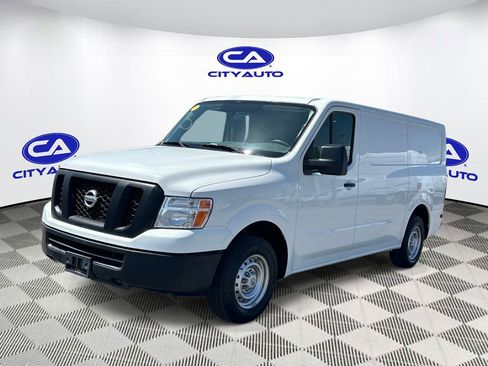 Used 2019 Nissan NV 1500 S w/ Back Door Glass Package image 9