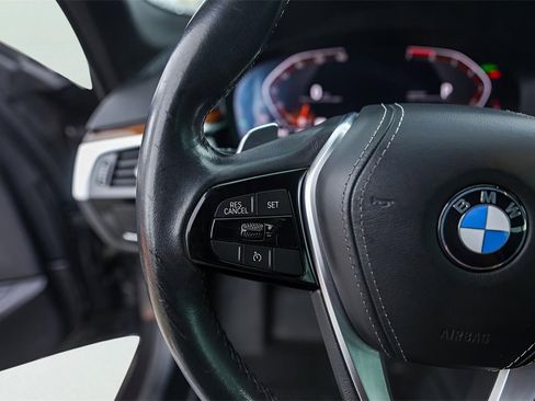 Used 2020 BMW 530i image 17