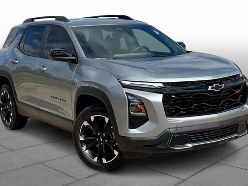 Used 2026 Chevrolet Equinox RS w/ Convenience Package III image 2