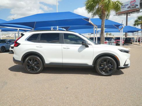 Used 2024 Honda CR-V Sport Touring image 9