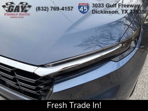 Used 2023 Honda CR-V EX image 4