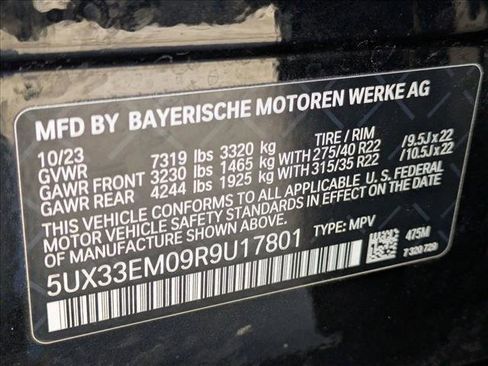 Used 2024 BMW X7 M60i w/ Executive Package image 16