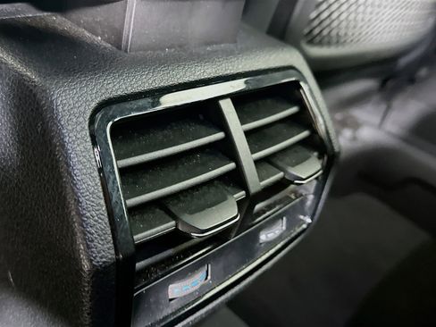 Used 2025 Audi Q3 2.0T Premium AWD/4WD image 27