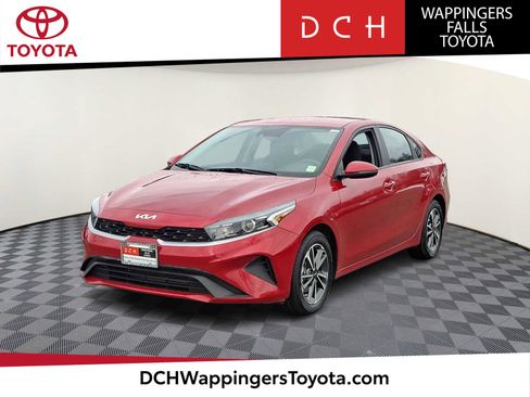 Used 2023 Kia Forte LXS w/ LXS Technology Package image 1