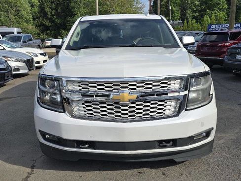 Used 2017 Chevrolet Tahoe LT w/ LT Signature Package RWD image 2