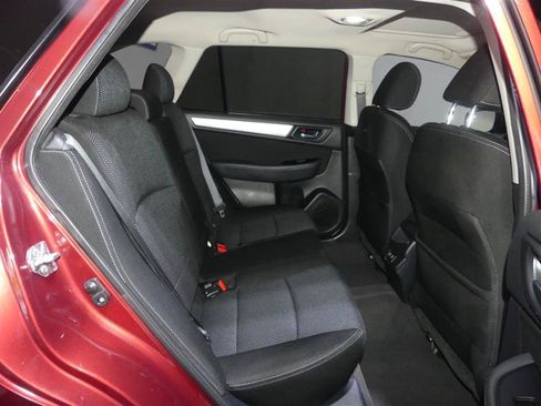 Used 2019 Subaru Outback 2.5i Premium AWD/4WD image 27
