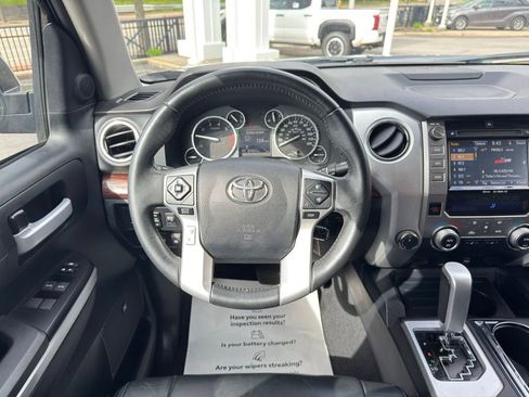 Used 2016 Toyota Tundra Limited w/ Limited Premium Package AWD/4WD image 31