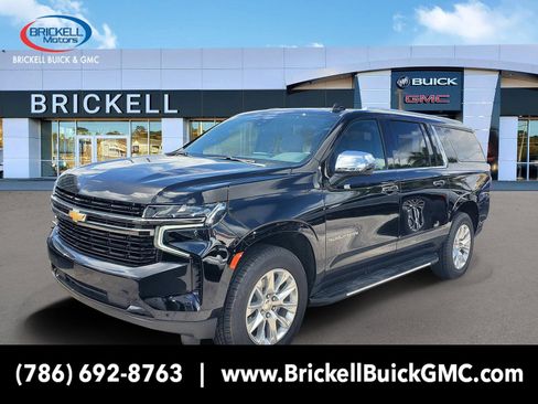 Used 2024 Chevrolet Suburban Premier image 1