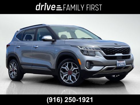 Used 2021 Kia Seltos SX AWD/4WD image 1