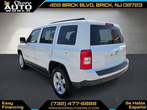 Used 2017 Jeep Patriot Latitude AWD/4WD image 7