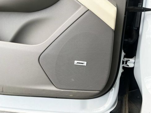 Used 2024 Cadillac XT6 Premium Luxury AWD/4WD image 19