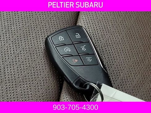 Used 2023 Chevrolet Suburban High Country AWD/4WD image 35