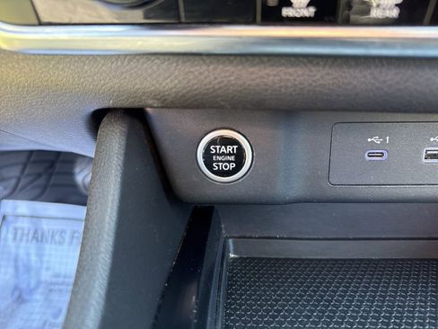 Used 2023 Nissan Rogue SV image 20