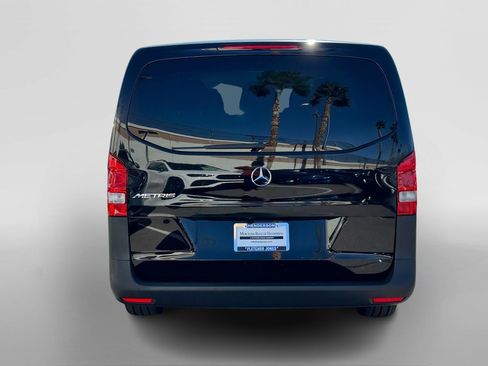 Used 2023 Mercedes-Benz Metris Passenger image 4