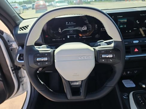 New 2026 Kia K4 GT-Line FWD image 28