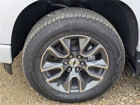 New 2026 Chevrolet Silverado 1500 RST w/ RST All Star Premium Package image 7