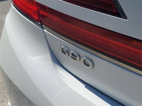Used 2021 Genesis G90 3.3T Premium image 7