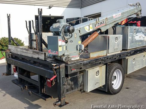 Used 2019 Ford F550 2WD Regular Cab Super Duty image 7