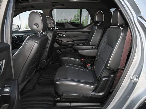 Used 2023 Chevrolet Traverse Premier w/ Redline Edition FWD image 39