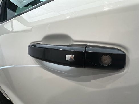 Used 2020 Chevrolet Silverado 1500 LT Trail Boss image 5