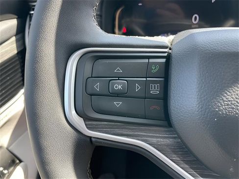 Used 2024 Jeep Wagoneer Series II image 39